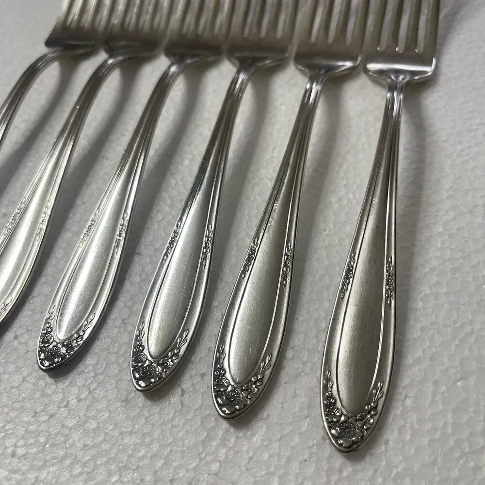 Vintage Silverplate Set 6 Dinner Forks By Oneida Community Service Plate 7.5”